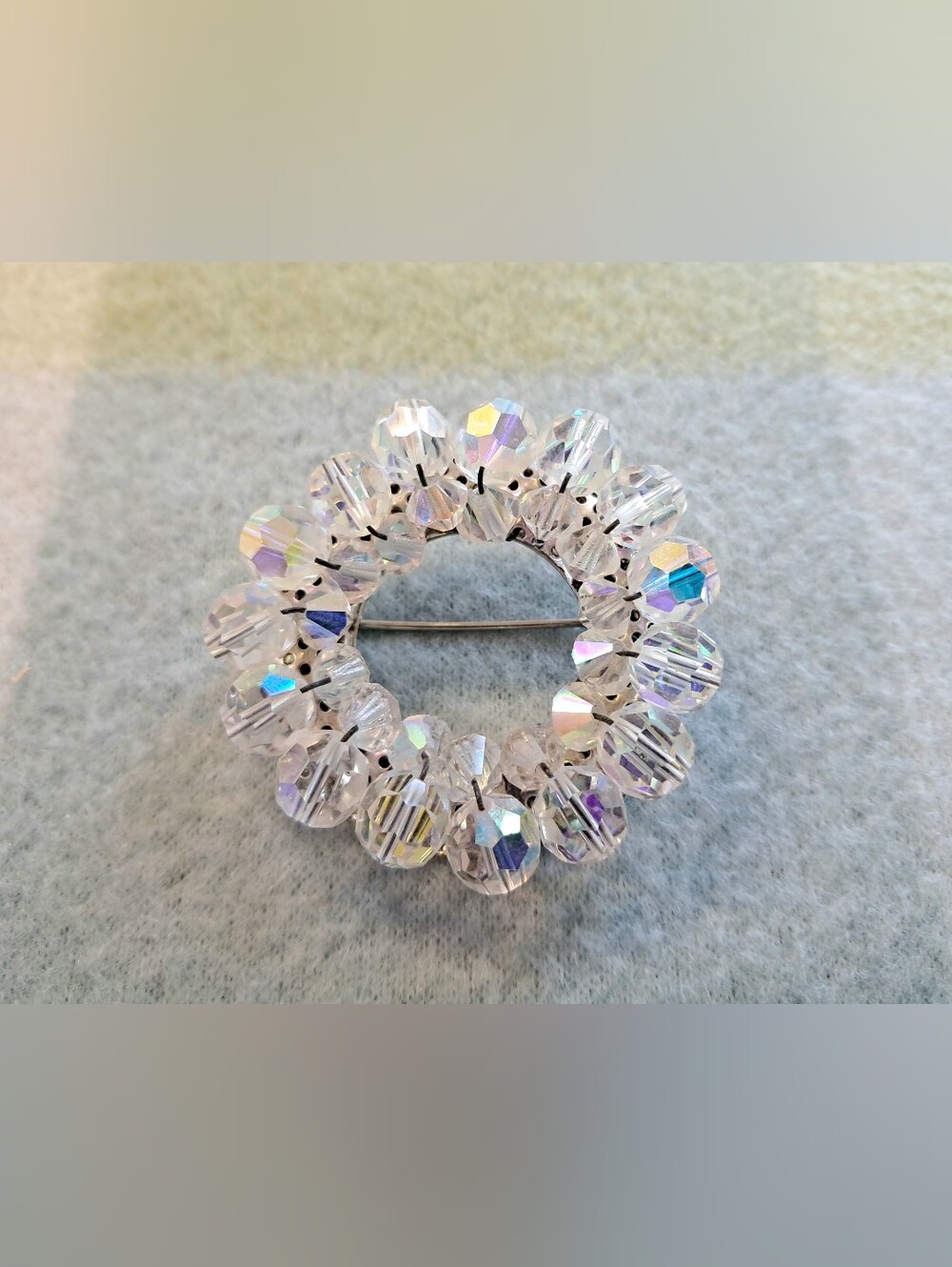 Vintage Aurora Borealis Clear Crystal Wreath Brooch Silver Tone Irridescent